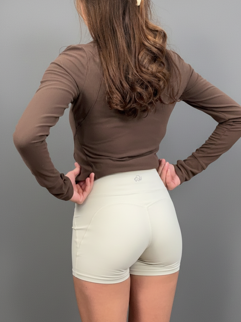 High-Waist Elefante Off-White Shorts